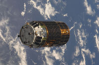 800px-HTV-1_approaches_ISS.jpg